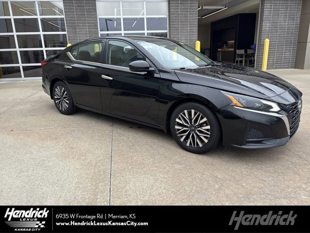 2023 Nissan Altima SV