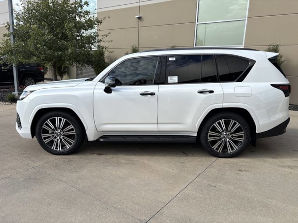 New 2025 Lexus LX 600 LUXURY SUV