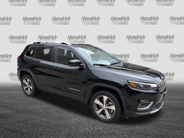 Used 2021 Jeep Cherokee Limited with VIN 1C4PJMDX9MD172083 for sale in Kansas City
