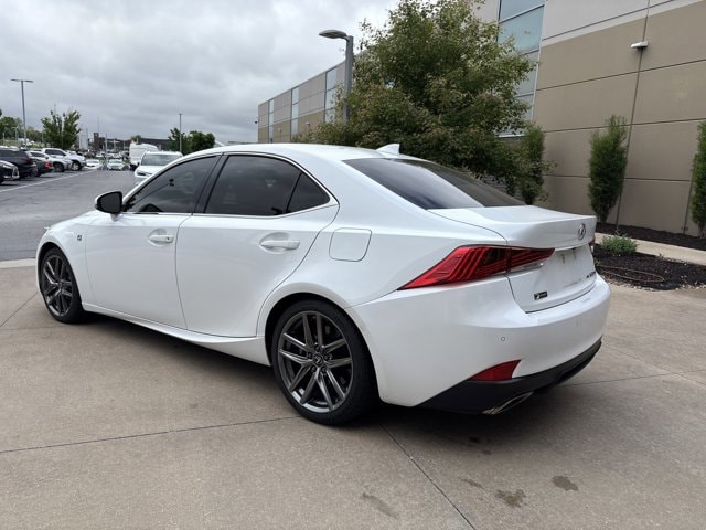 2019 LEXUS IS IS 300 F SPORT photo 3