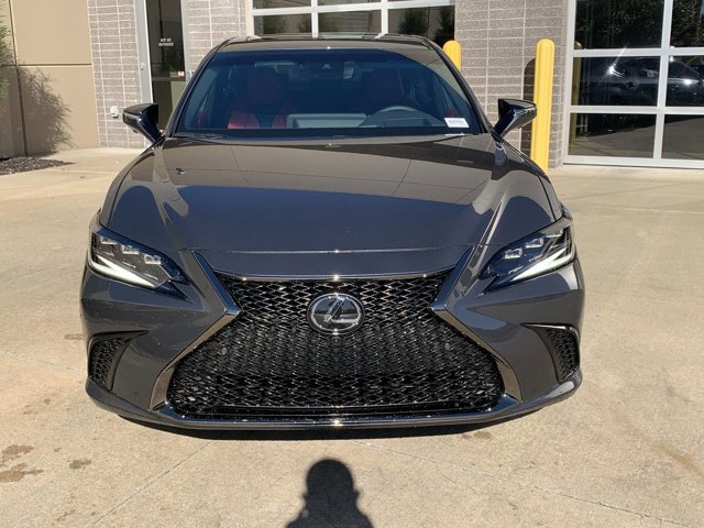 2025 Lexus ES 350 F SPORT Handling photo 2