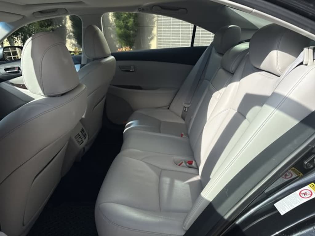 Used 2011 Lexus ES 350 Sedan