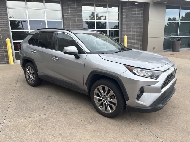 Toyota RAV4 XLE Premium