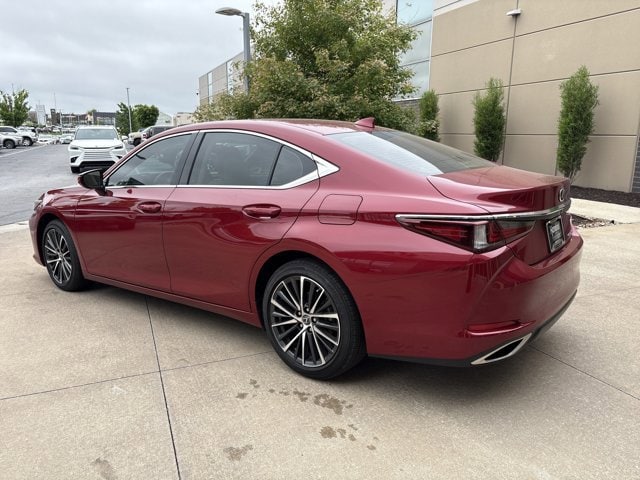 2025 LEXUS ES ES 350 photo 5