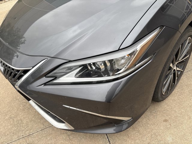 2023 LEXUS ES 250 AWD photo 4