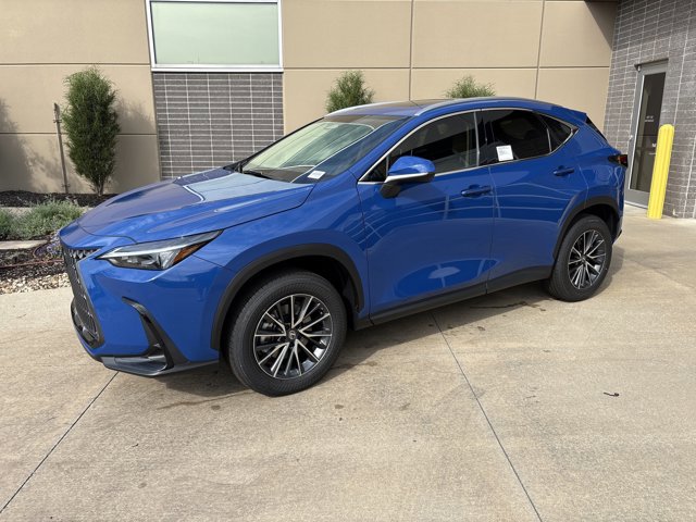 2026 Lexus NX 350h photo 4