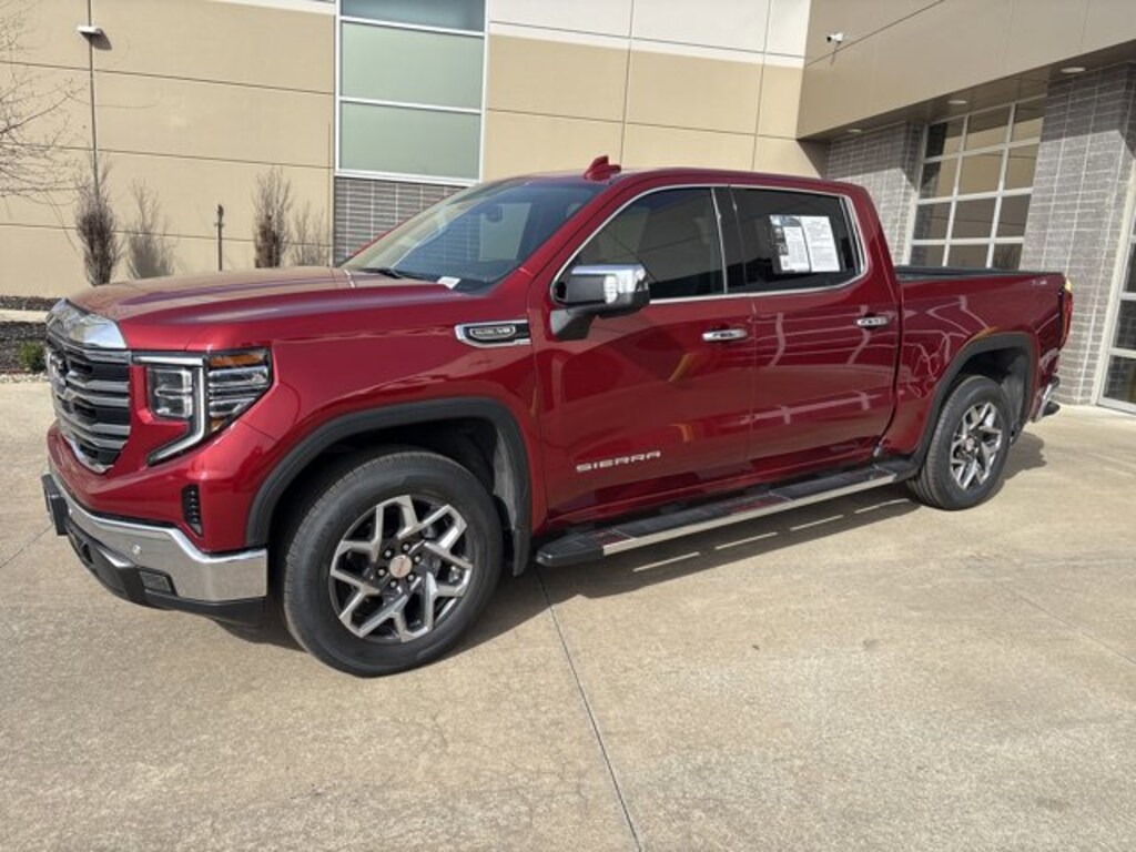 Used 2023 GMC Sierra 1500 SLT Truck Crew Cab