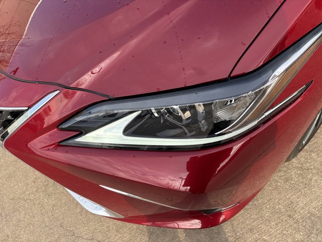 2025 LEXUS ES 350 photo 4