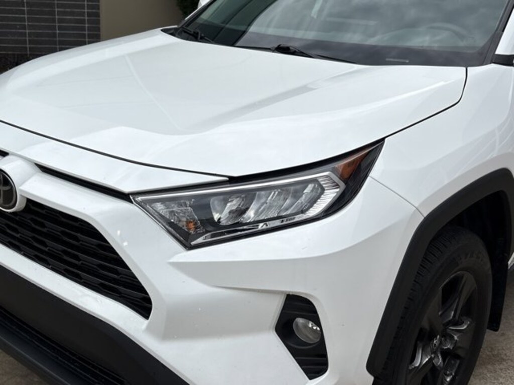 Used 2019 Toyota RAV4 XLE SUV