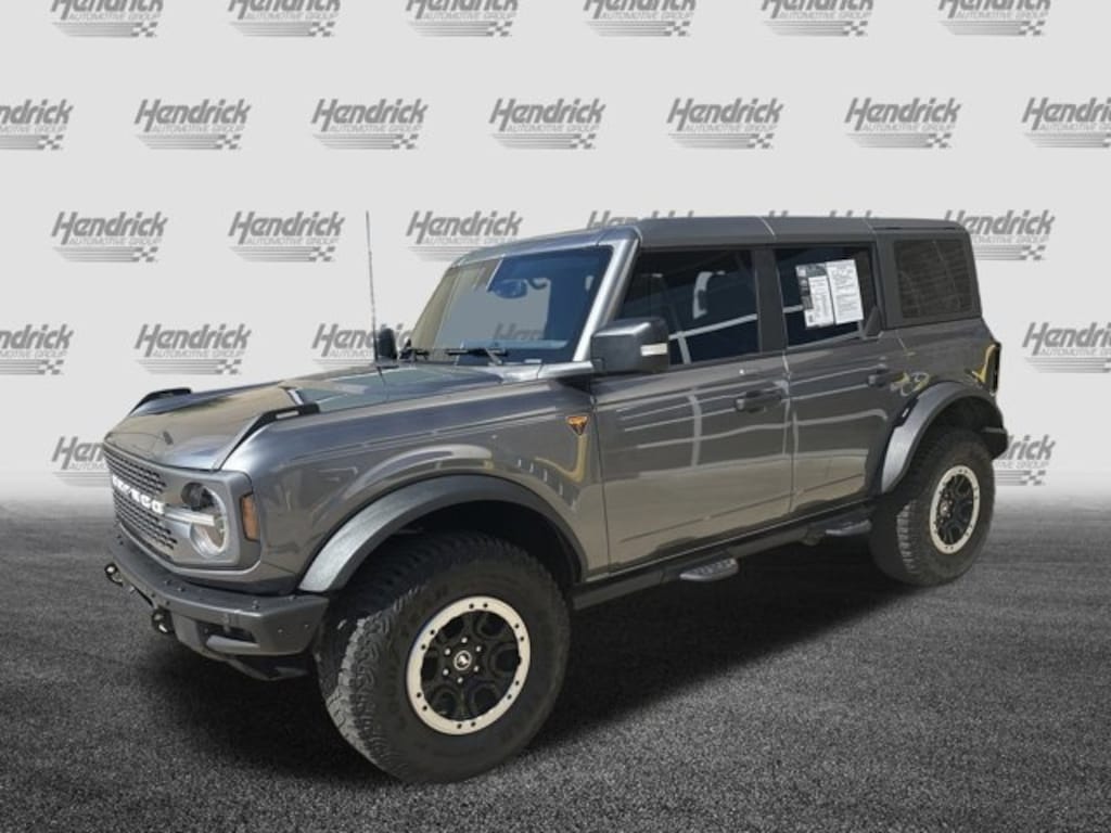 Used 2023 Ford Bronco Badlands SUV