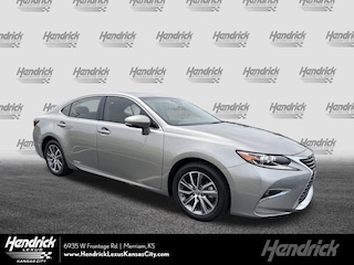 2017 LEXUS ES ES 300h Sedan