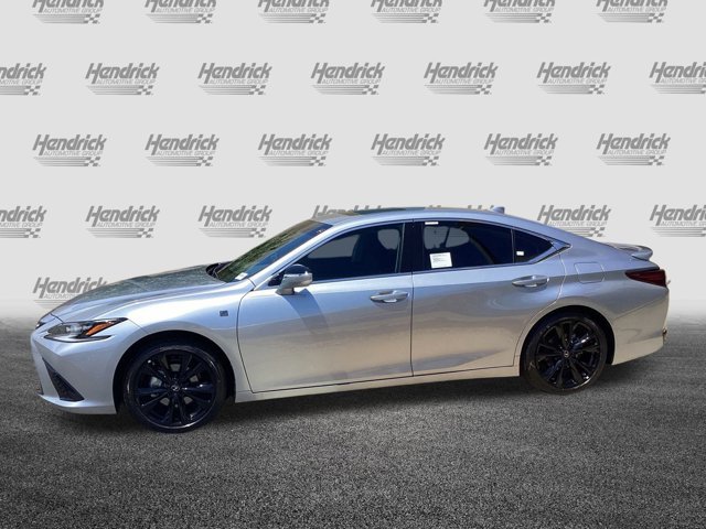 2025 Lexus ES 300h F SPORT Design photo 4