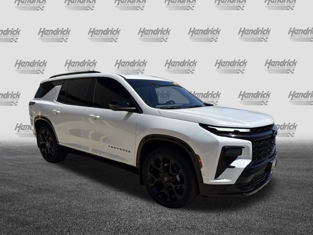 Used 2025 Chevrolet Traverse RS with VIN 1GNEVLRS9SJ222148 for sale in Kansas City