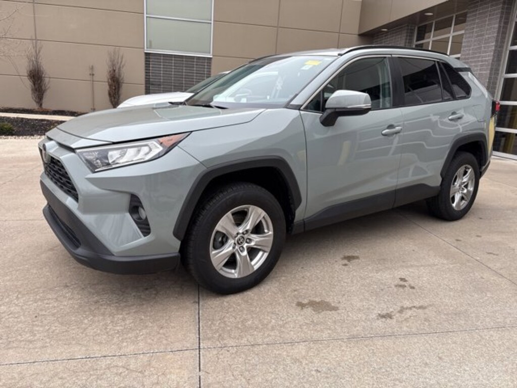 Used 2021 Toyota RAV4 XLE SUV