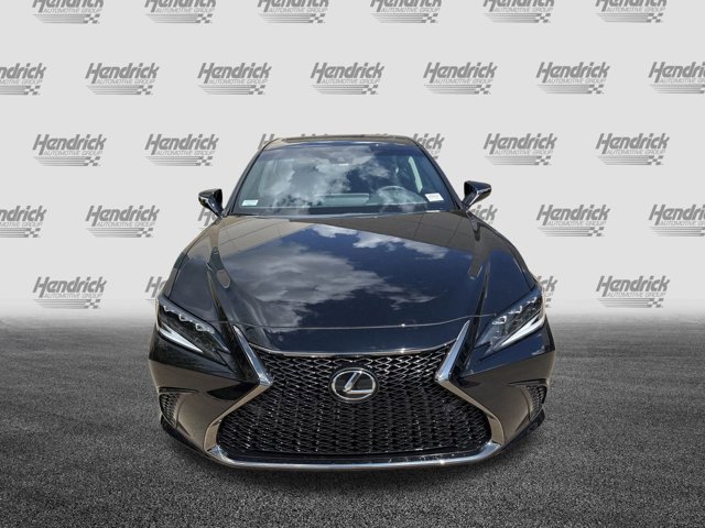 2025 Lexus ES 300h F SPORT Design photo 3