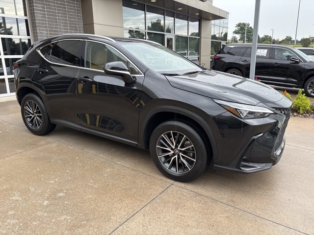 Used 2024 Lexus NX 250 with VIN 2T2GDCAZ3RC006522 for sale in Kansas City
