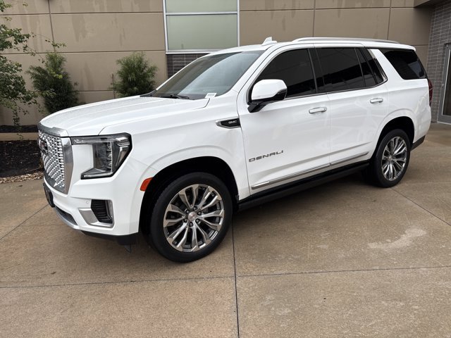2021 Gmc Yukon Denali photo 3