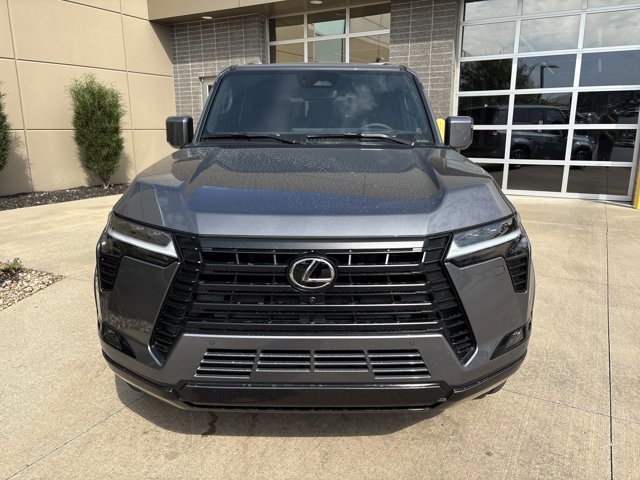 2025 Lexus GX 550 Luxury photo 3