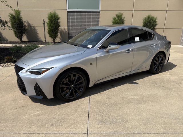 2025 Lexus IS 350 F SPORT AWD photo 4