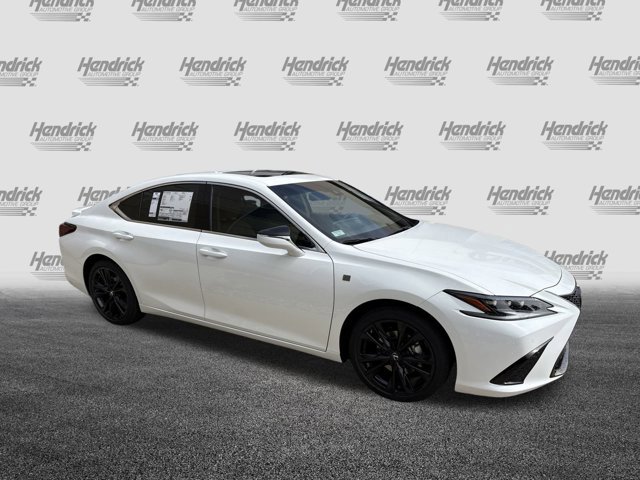 2025 Lexus ES 300h F SPORT Design photo 2