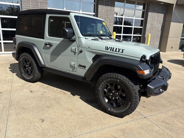 2023 Jeep Wrangler Willys photo 2