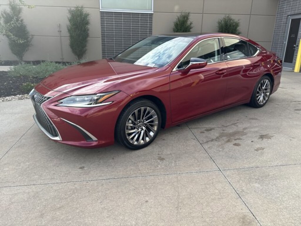 Used 2025 Lexus ES ES 350 Ultra Luxury Sedan