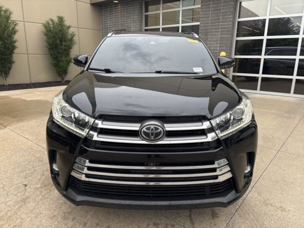 Used 2019 Toyota Highlander Limited Platinum SUV