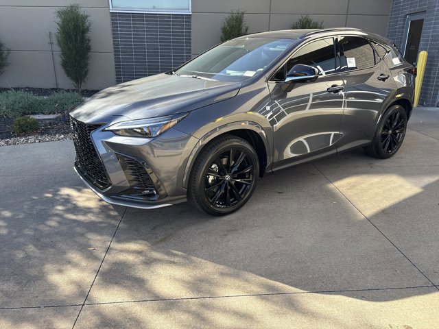 2026 Lexus NX 350 F SPORT Handling AWD photo 3