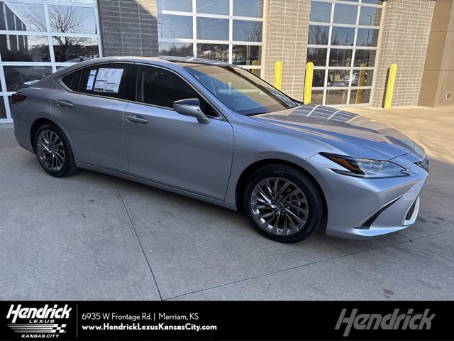 2025 Lexus ES 350 Ultra Luxury's photo