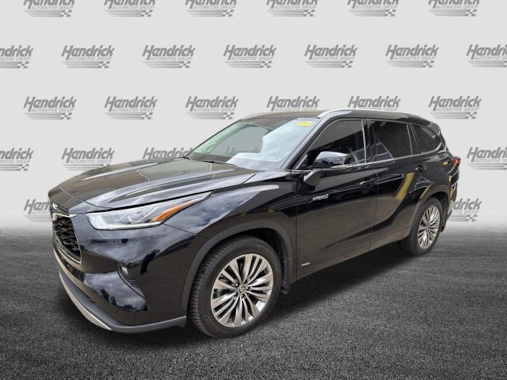 Used 2021 Toyota Highlander Hybrid Platinum SUV