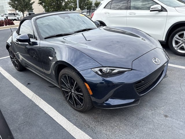 Used 2025 Mazda MX-5 Miata Grand Touring with VIN JM1NDAD70S0660517 for sale in Kansas City