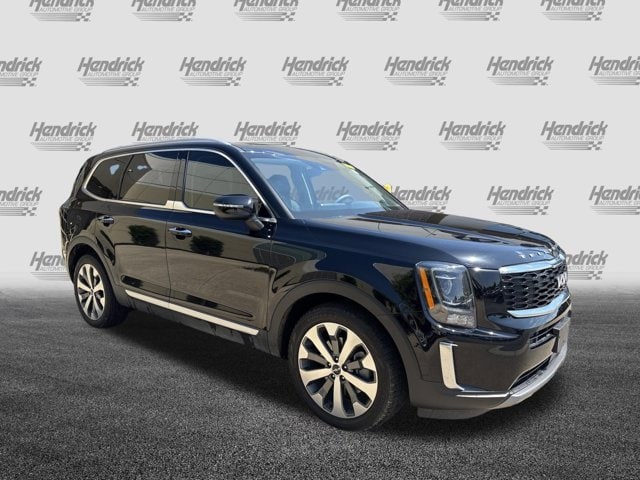 Used 2022 Kia Telluride S with VIN 5XYP6DHC2NG291217 for sale in Kansas City