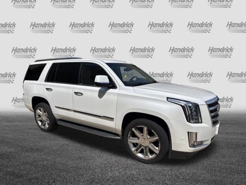 Used 2017 CADILLAC Escalade Luxury SUV