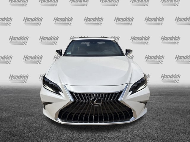 2025 Lexus ES 300h Ultra Luxury photo 3