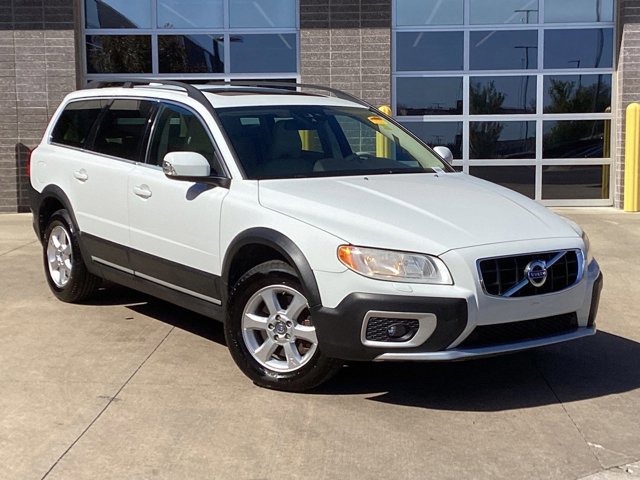 Used 2012 Volvo XC70 3.2 with VIN YV4952BL9C1122136 for sale in Merriam, KS