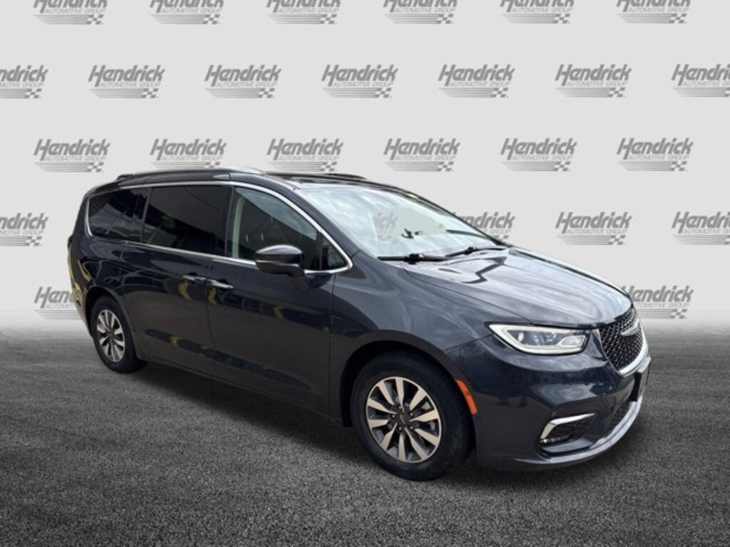 Used 2021 Chrysler Pacifica Hybrid Touring L Van Passenger Van