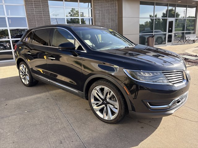 Used 2017 Lincoln MKX Reserve with VIN 2LMPJ8LP4HBL31189 for sale in Kansas City
