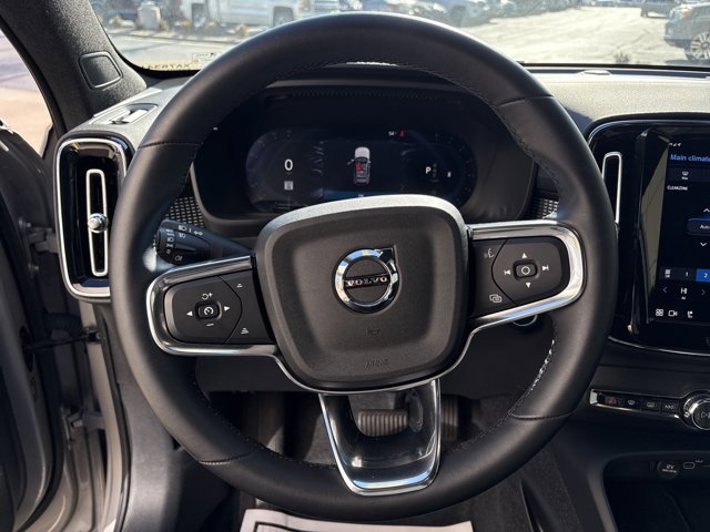 Used 2025 Volvo XC40 Plus with VIN YV4L12UC0S2578341 for sale in Kansas City