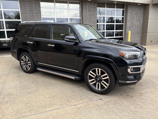 Used 2018 Toyota 4Runner Limited with VIN JTEBU5JR4J5572664 for sale in Kansas City