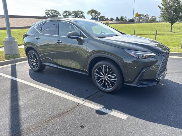 Used 2025 Lexus NX 350 with VIN 2T2HGCEZ0SC070884 for sale in Kansas City