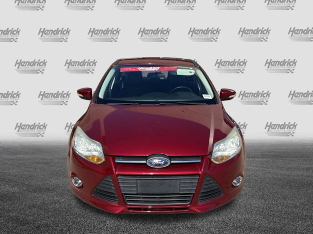 Used 2014 Ford Focus SE Hatchback