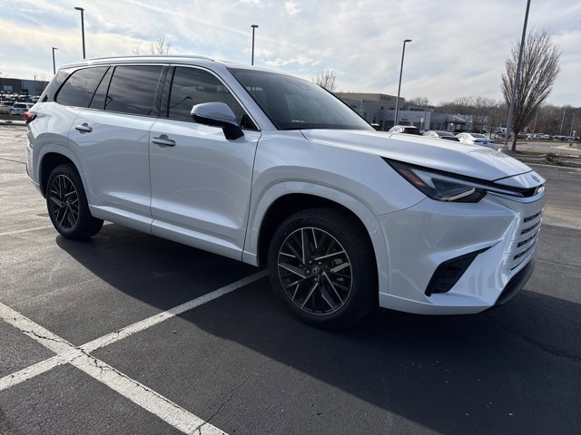 Used 2024 Lexus TX 350 with VIN 5TDAAAB65RS004614 for sale in Kansas City