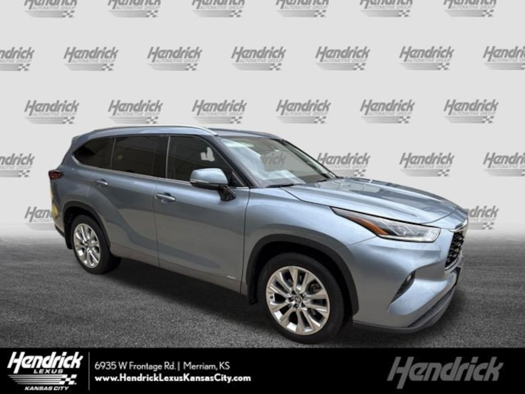 Used 2022 Toyota Highlander Hybrid Limited SUV