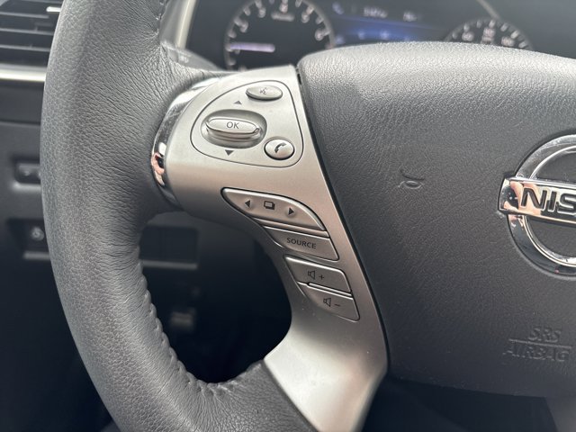 Used 2017 Nissan Murano Platinum with VIN 5N1AZ2MH3HN168182 for sale in Kansas City