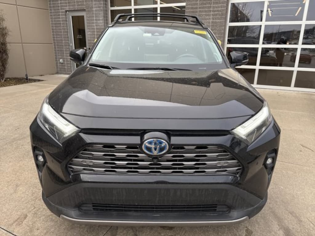 Used 2022 Toyota RAV4 Hybrid Limited SUV