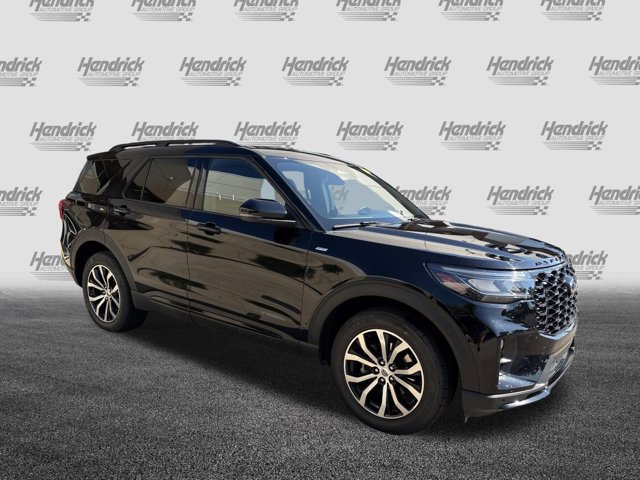 Used 2025 Ford Explorer ST-Line SUV
