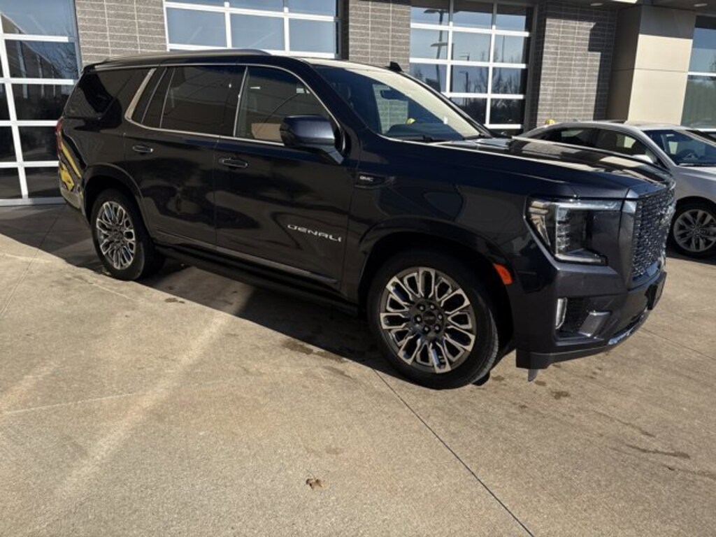 Used 2023 GMC Yukon Denali Ultimate SUV