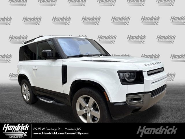 2023 Land Rover Defender X-Dynamic SE's photo