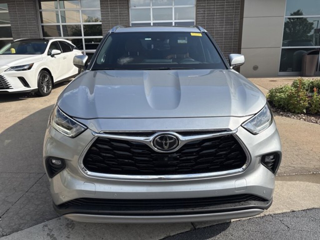 Used 2021 Toyota Highlander Platinum SUV