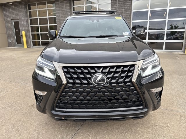 2023 LEXUS GX 460 photo 2
